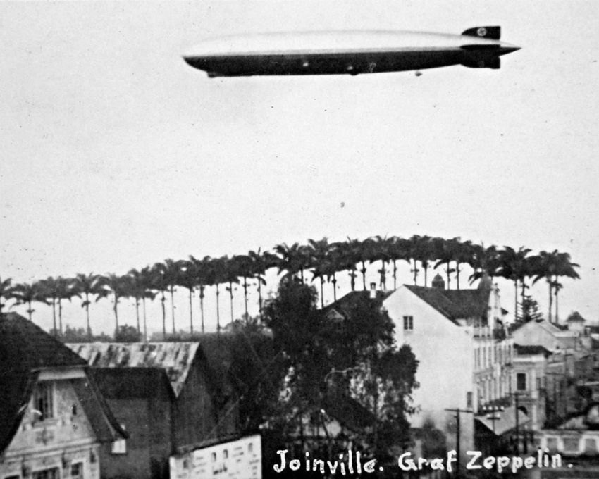 Nos anos 1930, a passagem do Zeppelin alemão pelos céus de Joinville foi "testemunhada" pelas palmeiras centenárias